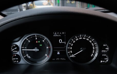 Toyota Land Cruiser 200, 2019 год, 6 170 000 рублей, 26 фотография