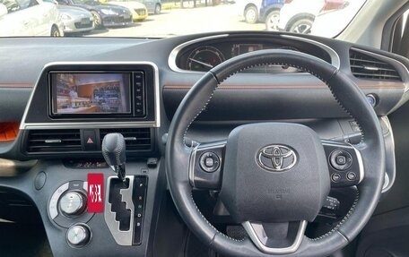 Toyota Sienta II, 2022 год, 1 550 000 рублей, 7 фотография