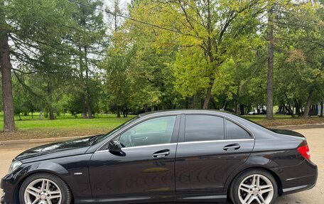 Mercedes-Benz C-Класс, 2011 год, 1 250 000 рублей, 4 фотография