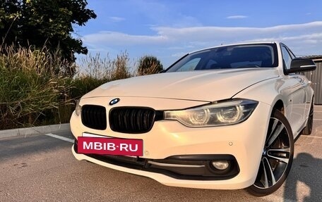 BMW 3 серия, 2016 год, 2 400 000 рублей, 27 фотография