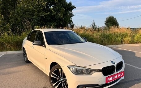 BMW 3 серия, 2016 год, 2 400 000 рублей, 35 фотография