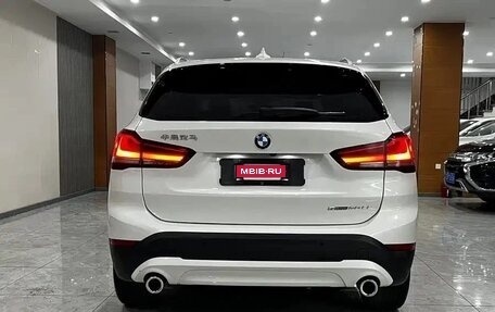 BMW X1, 2021 год, 2 700 000 рублей, 4 фотография