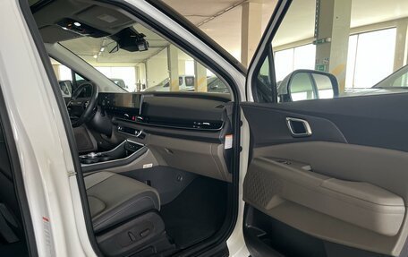 KIA Carnival, 2025 год, 5 598 000 рублей, 8 фотография