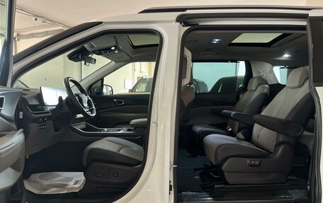KIA Carnival, 2025 год, 5 598 000 рублей, 24 фотография