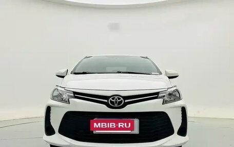 Toyota Vios III, 2022 год, 916 000 рублей, 2 фотография