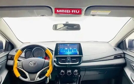 Toyota Vios III, 2022 год, 916 000 рублей, 10 фотография