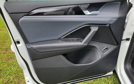 Volkswagen Tiguan, 2026 год, 6 880 034 рублей, 5 фотография