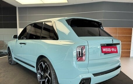 Rolls-Royce Cullinan, 2024 год, 57 000 000 рублей, 5 фотография
