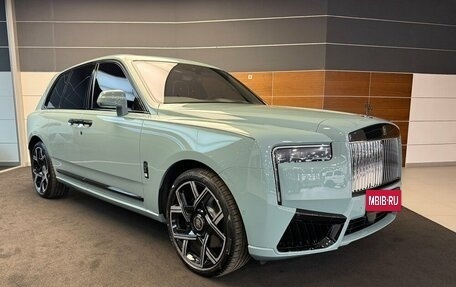 Rolls-Royce Cullinan, 2024 год, 57 000 000 рублей, 6 фотография