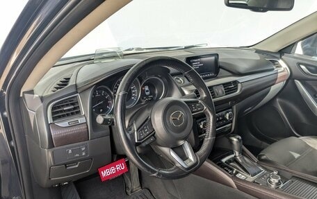 Mazda 6, 2017 год, 2 350 000 рублей, 4 фотография