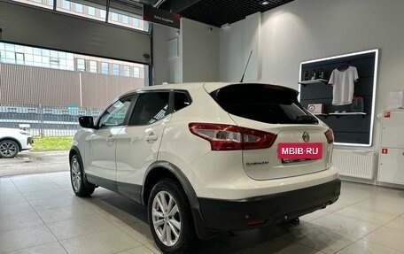 Nissan Qashqai, 2016 год, 1 288 000 рублей, 6 фотография