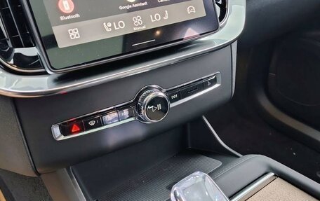 Volvo XC90 II рестайлинг, 2026 год, 9 199 983 рублей, 12 фотография
