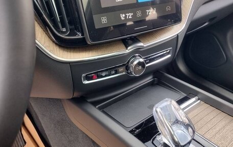 Volvo XC60 II, 2026 год, 7 400 031 рублей, 11 фотография