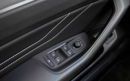 Volkswagen Passat B8 рестайлинг, 2020 год, 2 170 000 рублей, 13 фотография
