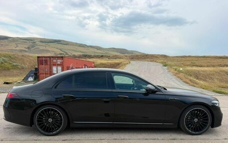 Mercedes-Benz S-Класс, 2026 год, 29 500 000 рублей, 4 фотография