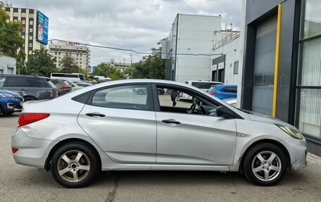 Hyundai Solaris II рестайлинг, 2012 год, 640 000 рублей, 4 фотография