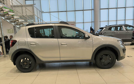 Renault Sandero II рестайлинг, 2017 год, 850 000 рублей, 5 фотография