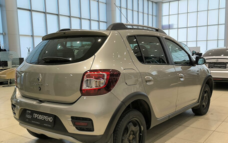 Renault Sandero II рестайлинг, 2017 год, 850 000 рублей, 6 фотография