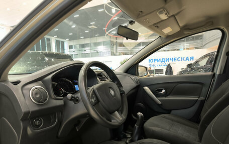 Renault Sandero II рестайлинг, 2017 год, 850 000 рублей, 20 фотография