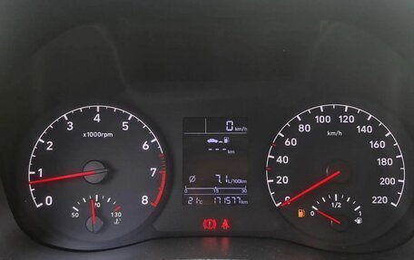 Hyundai Solaris II рестайлинг, 2017 год, 954 000 рублей, 8 фотография