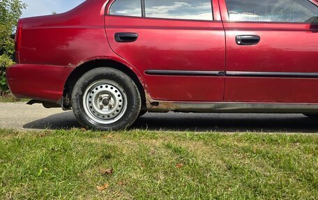 Hyundai Accent II, 2004 год, 200 000 рублей, 12 фотография