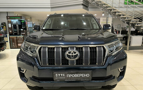 Toyota Land Cruiser Prado 150 рестайлинг 2, 2019 год, 5 850 000 рублей, 2 фотография