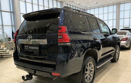 Toyota Land Cruiser Prado 150 рестайлинг 2, 2019 год, 5 850 000 рублей, 6 фотография