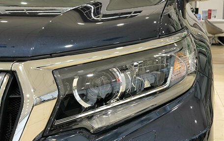Toyota Land Cruiser Prado 150 рестайлинг 2, 2019 год, 5 850 000 рублей, 21 фотография