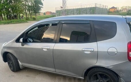 Honda Fit III, 2003 год, 380 000 рублей, 9 фотография