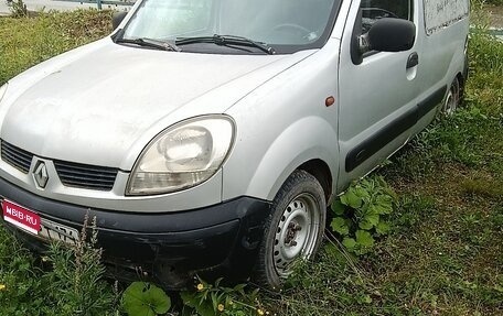 Renault Kangoo II рестайлинг, 2005 год, 175 000 рублей, 1 фотография