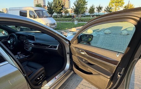 BMW 7 серия, 2021 год, 6 900 000 рублей, 13 фотография