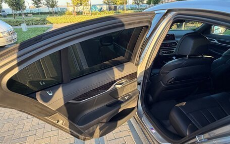 BMW 7 серия, 2021 год, 6 900 000 рублей, 14 фотография