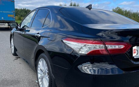 Toyota Camry, 2018 год, 2 980 000 рублей, 5 фотография