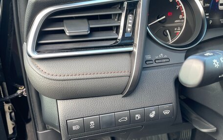Toyota Camry, 2018 год, 2 980 000 рублей, 13 фотография