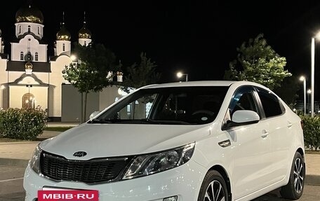 KIA Rio III рестайлинг, 2013 год, 790 000 рублей, 2 фотография