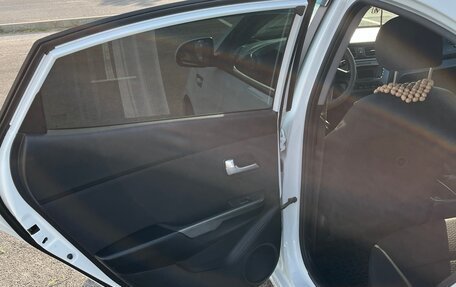 KIA Rio III рестайлинг, 2013 год, 790 000 рублей, 10 фотография