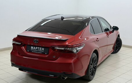 Toyota Camry, 2021 год, 3 200 000 рублей, 9 фотография