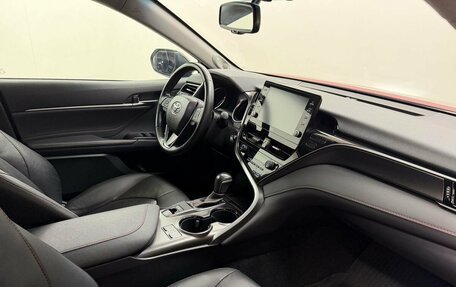 Toyota Camry, 2021 год, 3 200 000 рублей, 12 фотография