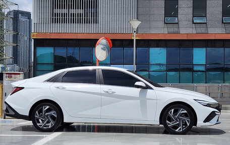 Hyundai Avante, 2023 год, 1 637 000 рублей, 5 фотография