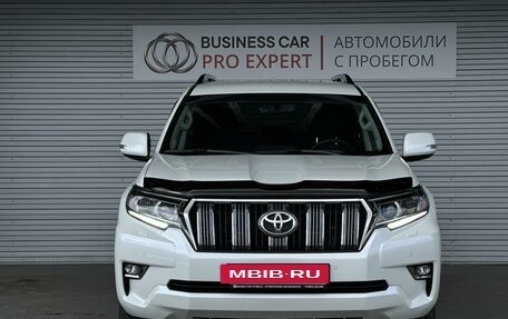 Toyota Land Cruiser Prado 150 рестайлинг 2, 2020 год, 7 890 000 рублей, 2 фотография