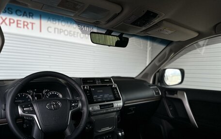 Toyota Land Cruiser Prado 150 рестайлинг 2, 2020 год, 7 890 000 рублей, 16 фотография
