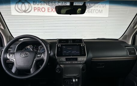 Toyota Land Cruiser Prado 150 рестайлинг 2, 2020 год, 7 890 000 рублей, 17 фотография