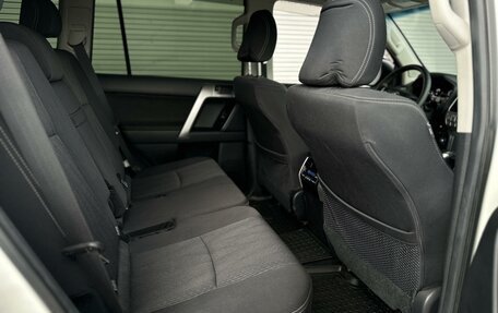 Toyota Land Cruiser Prado 150 рестайлинг 2, 2020 год, 7 890 000 рублей, 13 фотография