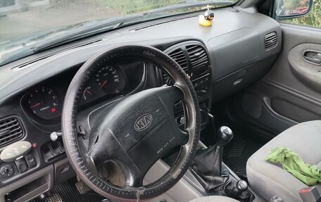 KIA Sportage IV рестайлинг, 2003 год, 130 000 рублей, 12 фотография
