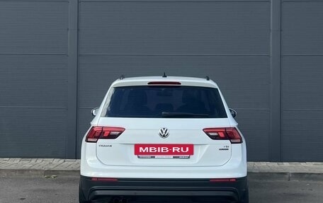 Volkswagen Tiguan II, 2017 год, 1 960 000 рублей, 6 фотография