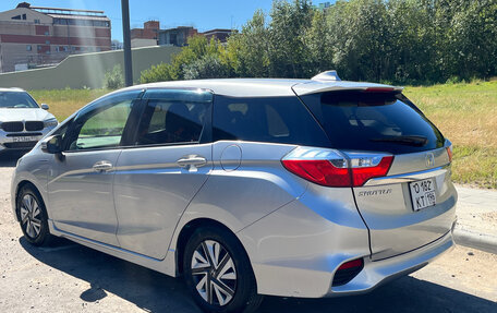 Honda Shuttle II, 2016 год, 1 350 000 рублей, 2 фотография