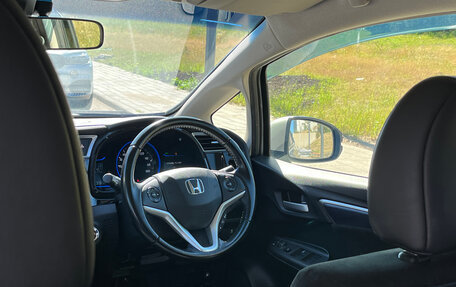 Honda Shuttle II, 2016 год, 1 350 000 рублей, 15 фотография