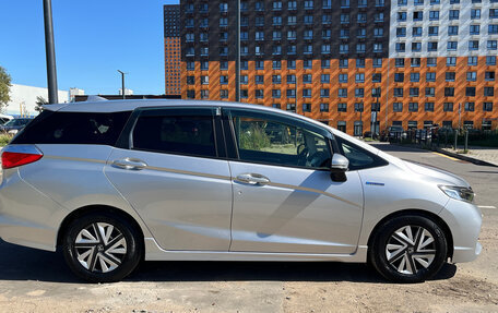 Honda Shuttle II, 2016 год, 1 350 000 рублей, 25 фотография