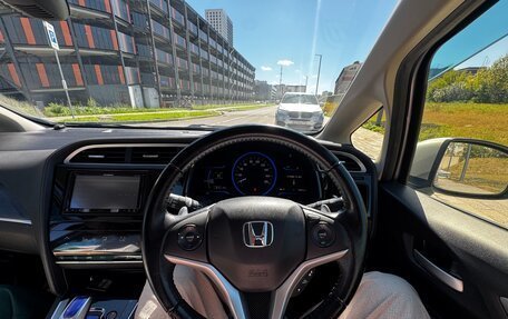 Honda Shuttle II, 2016 год, 1 350 000 рублей, 32 фотография