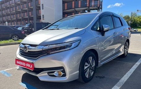 Honda Shuttle II, 2016 год, 1 350 000 рублей, 31 фотография